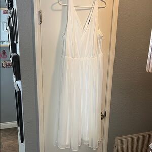 Torrid White tank top flowing beautiful dress for Brides